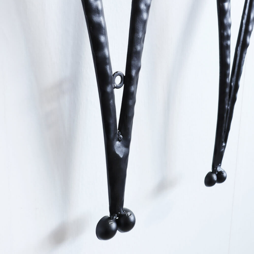 ウォールアクセント　壁飾り　壁掛け　2匹のネコ　黒