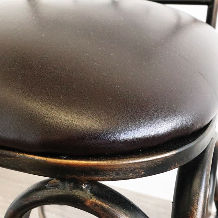 アンティーク調 アイアンチェアー