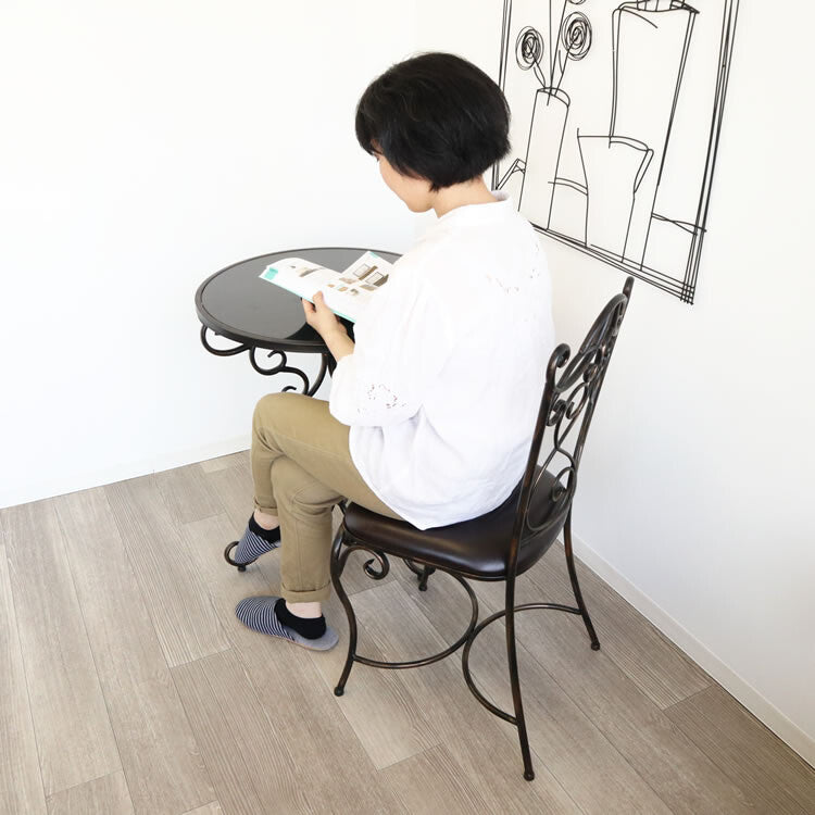 アンティーク調 アイアンチェアー – W.A.G